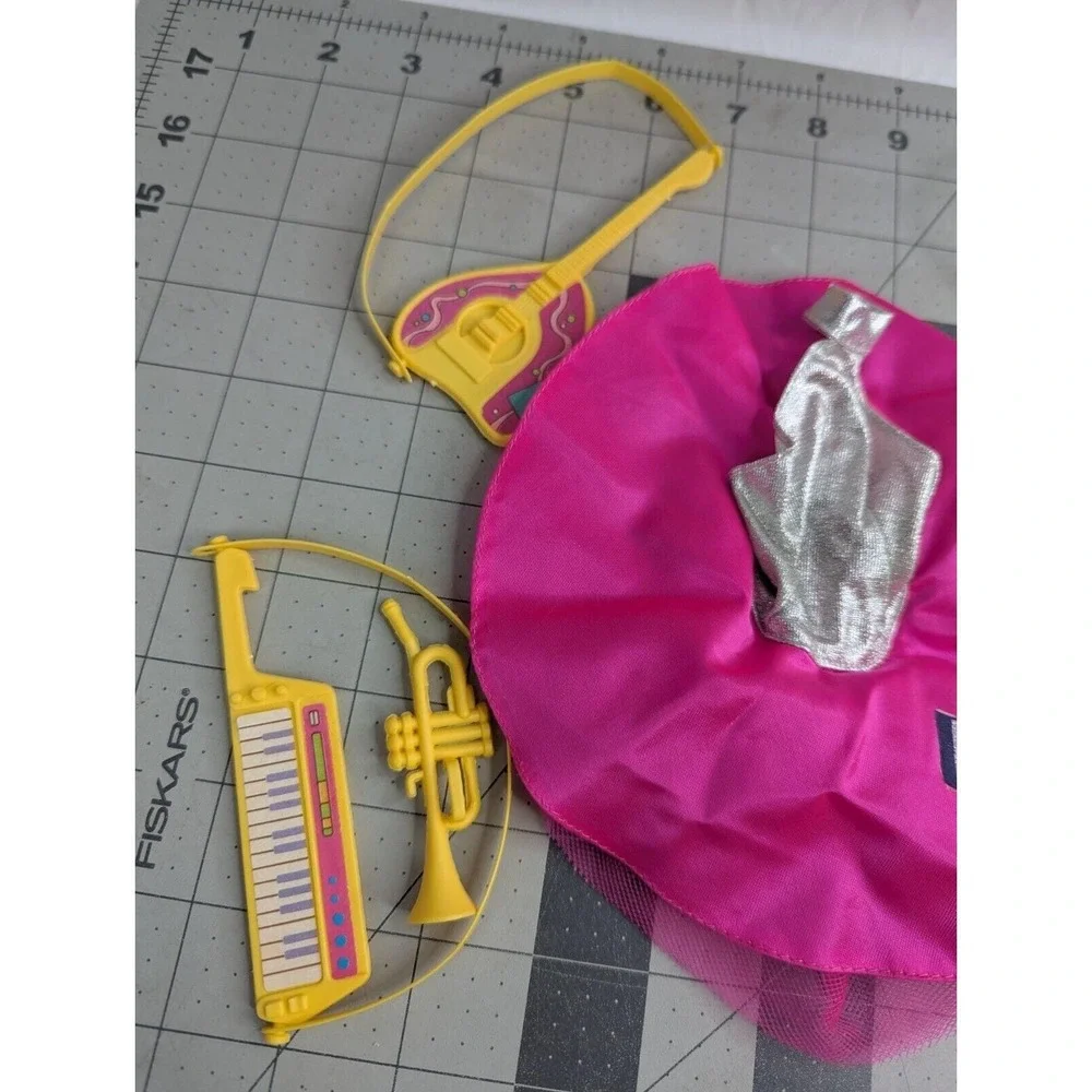 Barbie Sensations Dress Music Instruments Guitar‎ Jukebox Records Lot